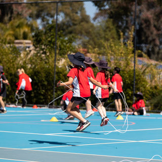 JUMP ROPE FOR HEART 2019-4422 Group Jumping.JPG